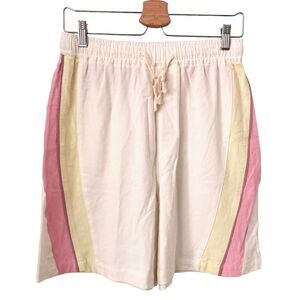 NWT Urban Outfitters Out from Under Shorts in Size Medium